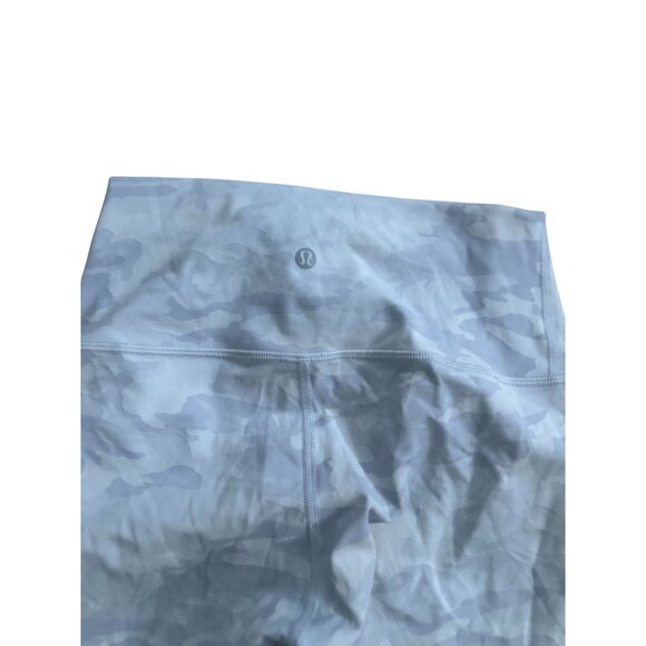 LULULEMON Multicolor Gray Camo Bike Shorts Size 6 - Picture 2 of 7
